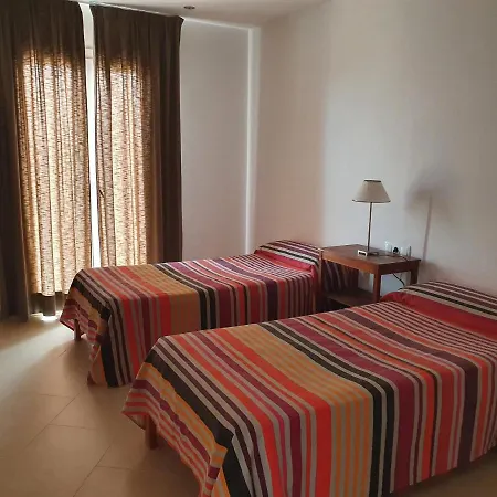 Ficula Nou Beachfront With Private Pool * Punta Grossa