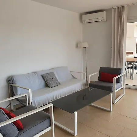 Ficula Nou Beachfront With Private Pool * Punta Grossa