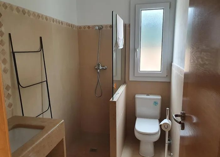 Ficula Nou Beachfront With Private Pool *