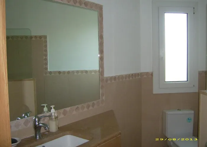 Ficula Nou Beachfront With Private Pool *