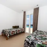 Villa Ficula Nou Beachfront With Private Pool *